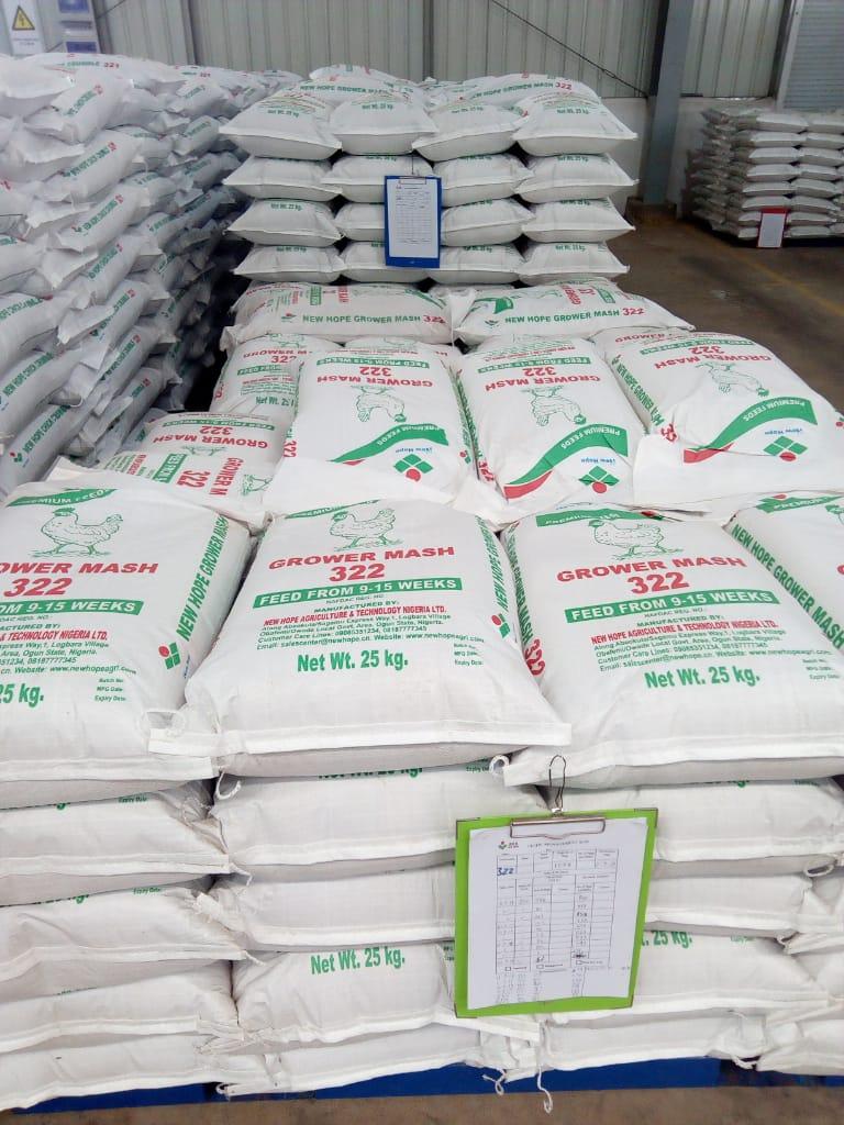 New Hope (Grower Mash - 322 | Grower Pellets - 322T | 25kg Bag) - Grower Pellets - 322T